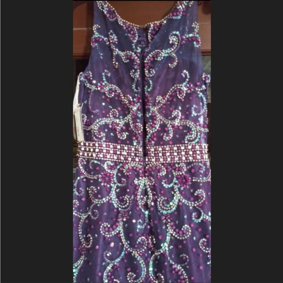 Tiffany Eggplant dress - Picture 4 of 9